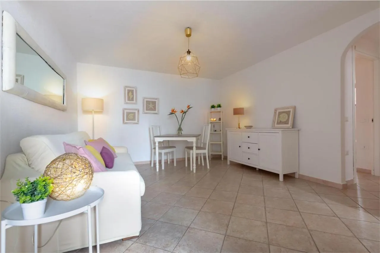 La Casa Del Sole E Del Mare Apartment Cala Liberotto