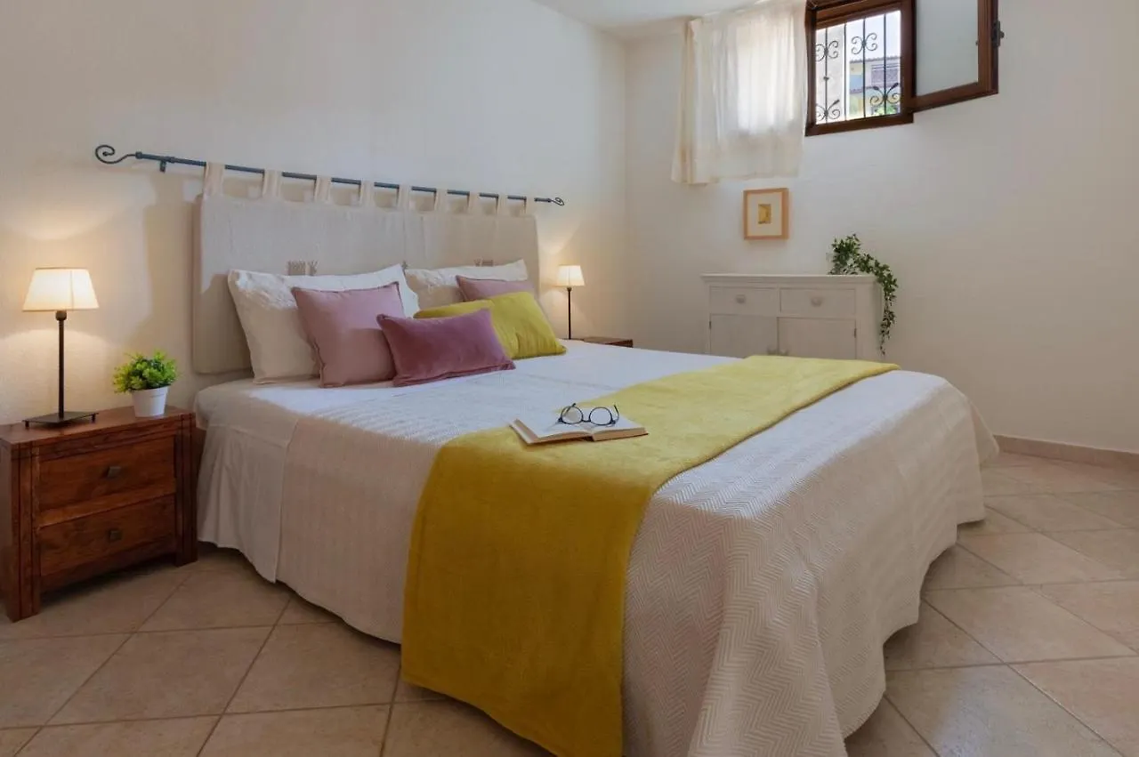 La Casa Del Sole E Del Mare Apartment Cala Liberotto